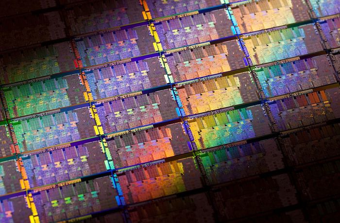 Intel Sandy Bridge Wafer, CC-BY-SA Flickr intelfreepress